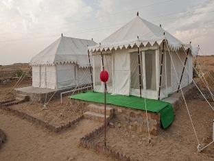 Samrat Resort Jaisalmer Bagian luar foto